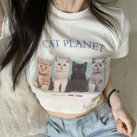 Kawaii Cat Crop: Adorable Y2K Streetwear Chic